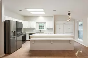 2223 Mockingbird Dr, Round Rock, TX 78681 - Photo 2