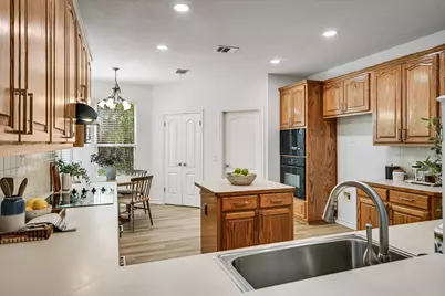12013 Fortuna Cove, Austin, TX 78738 - Photo 10