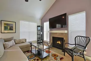 1302 Danbury Square, Austin, TX 78723 - Photo 8