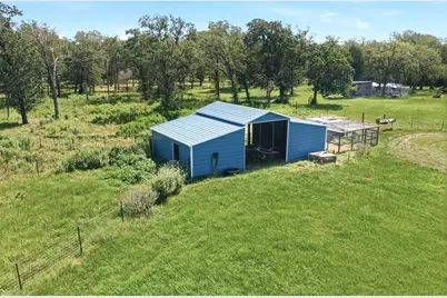 1951 County Road 475, Thrall, TX 76578 - Photo 4
