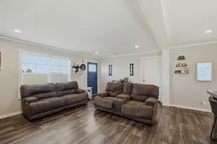 1951 Co Rd 475, Thrall, TX 76578 - Photo 6