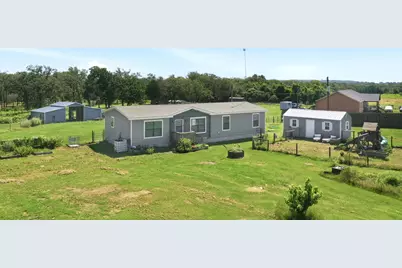 1951 County Road 475, Thrall, TX 76578 - Photo 36