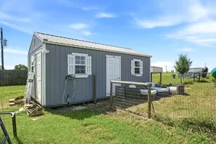 1951 Co Rd 475, Thrall, TX 76578 - Photo 28