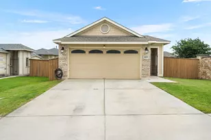 100 Arabian Colt Dr, Georgetown, TX 78626 - Photo 2