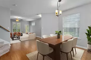 1310 W Parmer Ln, Austin, TX 78727 - Photo 8