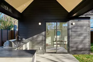 1300 Piedmont Ave, Austin, TX 78757 - Photo 10