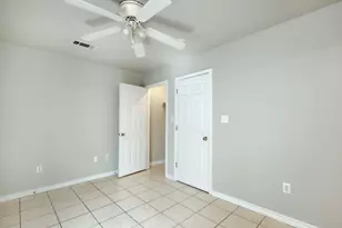 107 Castleberry Ct, Bertram, TX 78605 - Photo 10