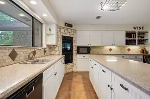 109 Sunset Cir, Burnet, TX 78611 - Photo 14