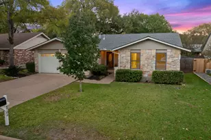 4706 Cap Rock Dr, Austin, TX 78735 - Photo 1