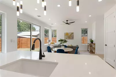 7602 Northcrest Boulevard #2, Austin, TX 78752 - Photo 6