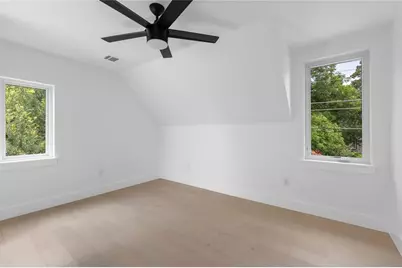 7602 Northcrest Boulevard #2, Austin, TX 78752 - Photo 18
