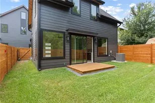 7602 Northcrest Blvd, Austin, TX 78752 - Photo 22