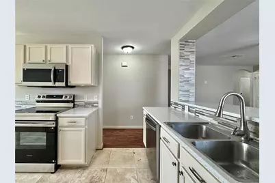 204 Woodley Road, Leander, TX 78641 - Photo 6