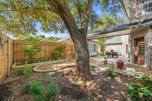 10416 Walpole Ln, Austin, TX 78739 - Photo 36