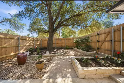 10416 Walpole Lane, Austin, TX 78739 - Photo 34