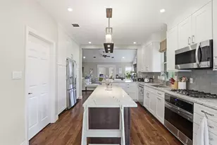 8506 Walhill Cove, Austin, TX 78759 - Photo 10