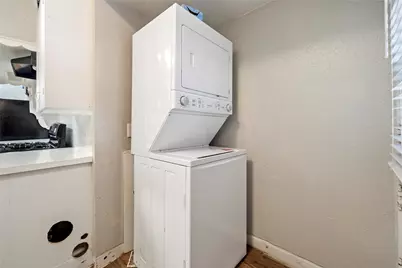 201 W 31st Street #B, Austin, TX 78705 - Photo 18