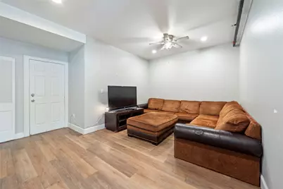 201 W 31st Street #B, Austin, TX 78705 - Photo 6