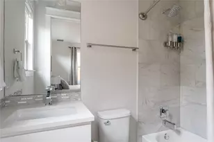 2906 Webberville Rd, Austin, TX 78702 - Photo 10