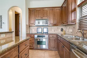 17545 E Reed Parks Rd, Jonestown, TX 78645 - Photo 12