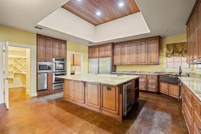 1200 Doe Run Hollow, Fredericksburg, TX 78624 - Photo 8