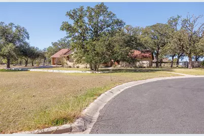 1200 Doe Run Hollow, Fredericksburg, TX 78624 - Photo 4
