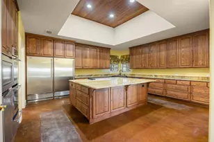 1200 Doe Run Hollow, Fredericksburg, TX 78624 - Photo 4
