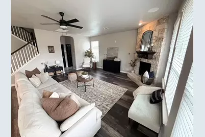 306 Oak Creek Way, New Braunfels, TX 78130 - Photo 8