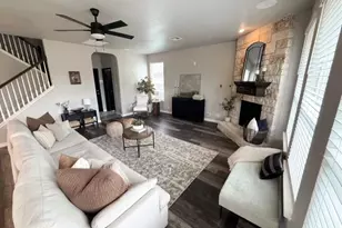 306 Oak Creek Way, New Braunfels, TX 78130 - Photo 8