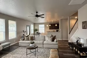 306 Oak Creek Way, New Braunfels, TX 78130 - Photo 16