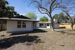 314 Weathercock Ln, Windcrest, TX 78239 - Photo 36