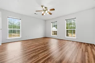 309 Oakwood Loop, San Marcos, TX 78666 - Photo 14