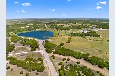 173 Jayhawk Court, Burnet, TX 78611 - Photo 2