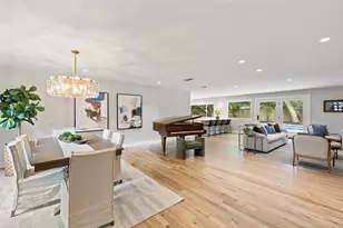 8805 Point W Dr, Austin, TX 78759 - Photo 20