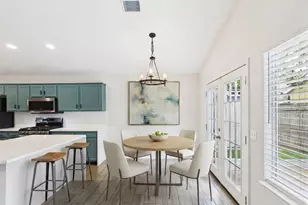 7400 Crepe Myrtle Dr, Austin, TX 78744 - Photo 8
