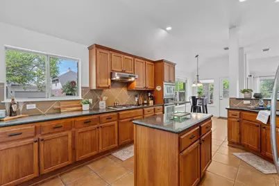9437 Caves Valley Drive, Austin, TX 78717 - Photo 18