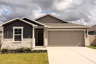 160 Sleep Holw, Jarrell, TX 76537 - Photo 1