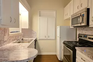 505 W 18th St, Austin, TX 78701 - Photo 4
