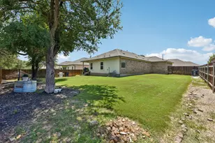 2228 River Pl Ln, Georgetown, TX 78628 - Photo 2