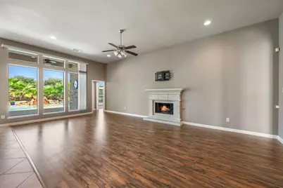 544 Wiltshire Drive, Hutto, TX 78634 - Photo 8