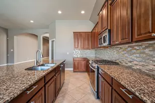 544 Wiltshire Dr, Hutto, TX 78634 - Photo 14