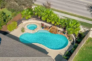 544 Wiltshire Dr, Hutto, TX 78634 - Photo 32