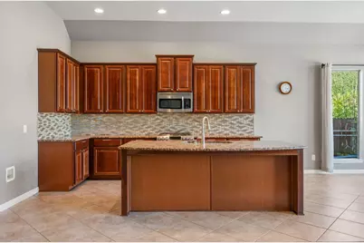 544 Wiltshire Drive, Hutto, TX 78634 - Photo 10