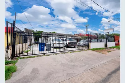 8212 Georgian Drive, Austin, TX 78753 - Photo 4