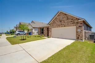 8203 Tranquil Glade Trl, Austin, TX 78744 - Photo 4