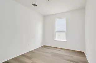 8203 Tranquil Glade Trl, Austin, TX 78744 - Photo 14