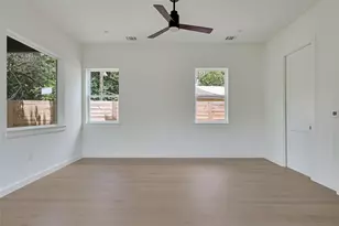 6809 Porter St, Austin, TX 78741 - Photo 6