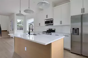 6809 Porter St, Austin, TX 78741 - Photo 14
