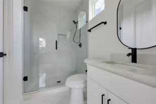 6809 Porter St, Austin, TX 78741 - Photo 20