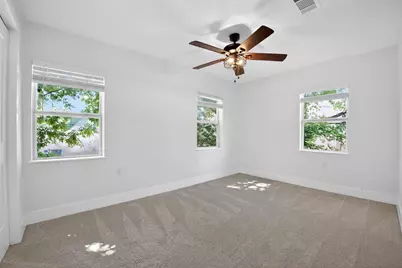 1205 E 9th Street, Austin, TX 78702 - Photo 12